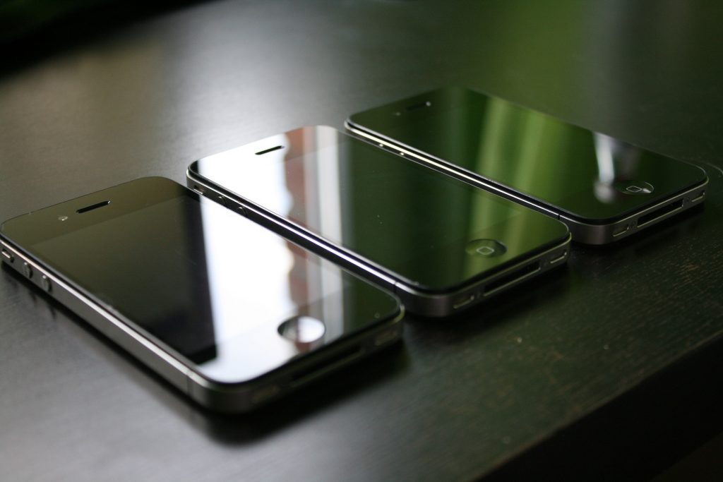 iphone-654726_1920